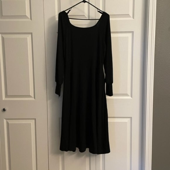 Able Rita square neck midi dress, M - Picture 7 of 7